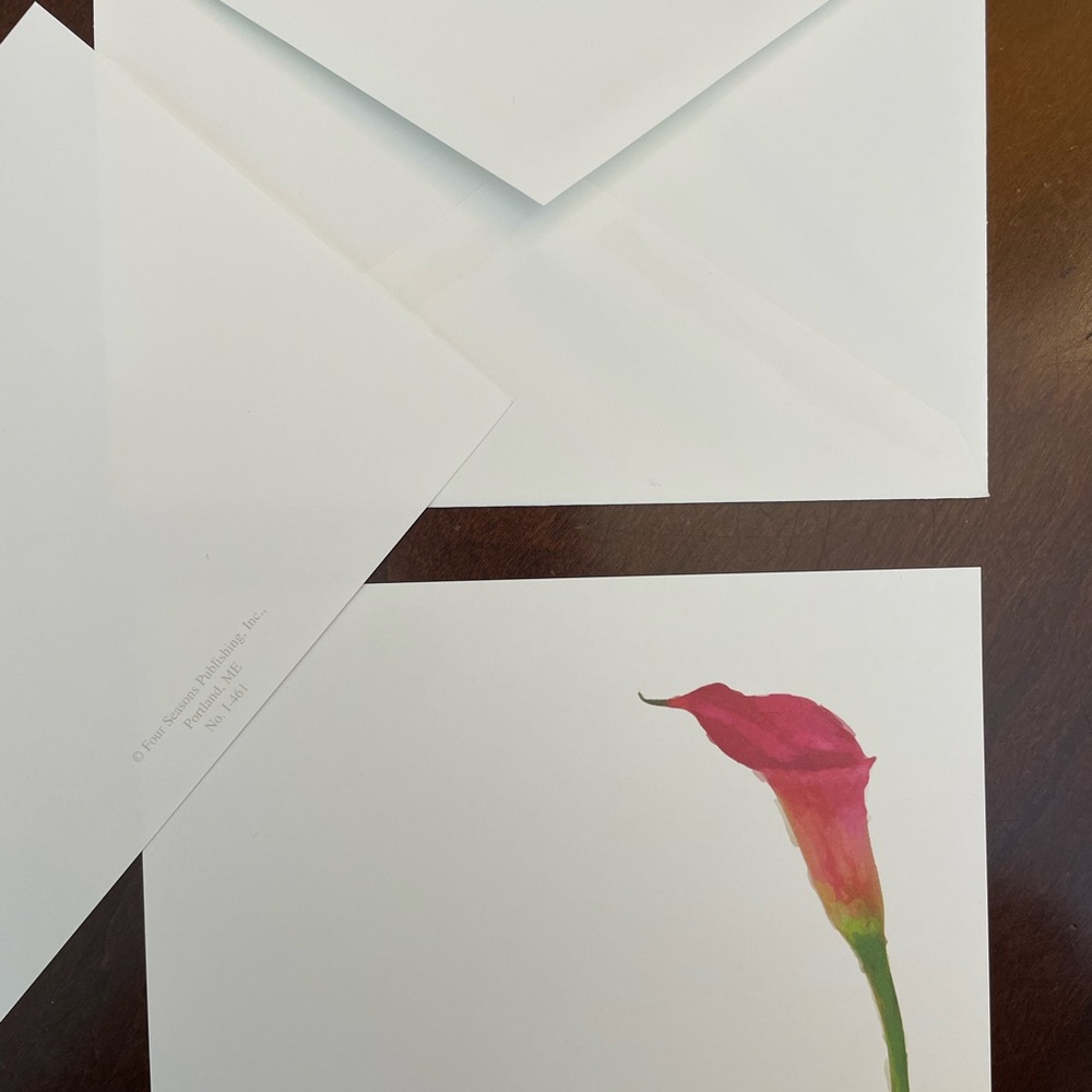 NWT - Calla Lilly Stationary Set (card/envelope) 40 count